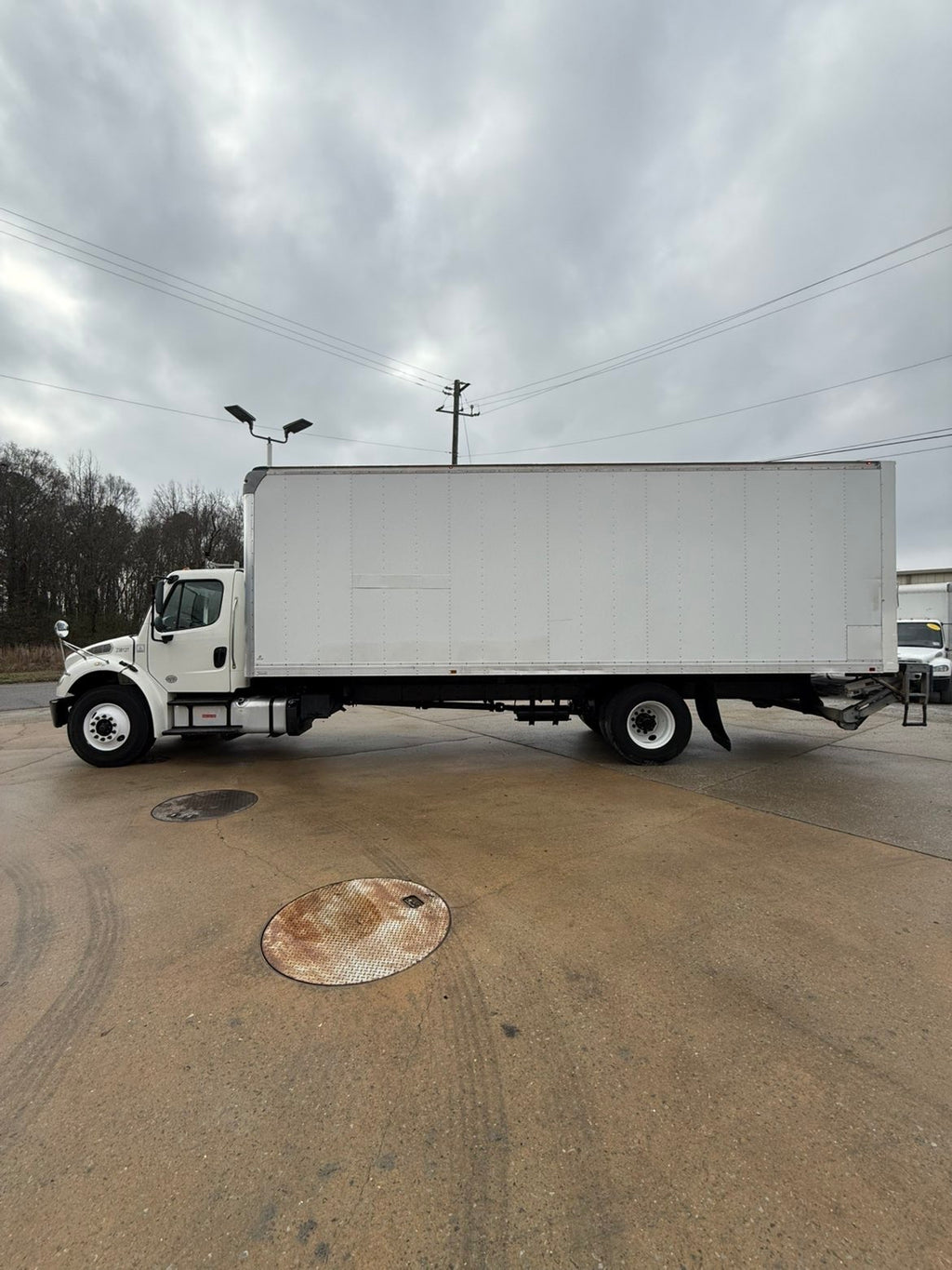 2019 Freightliner M2