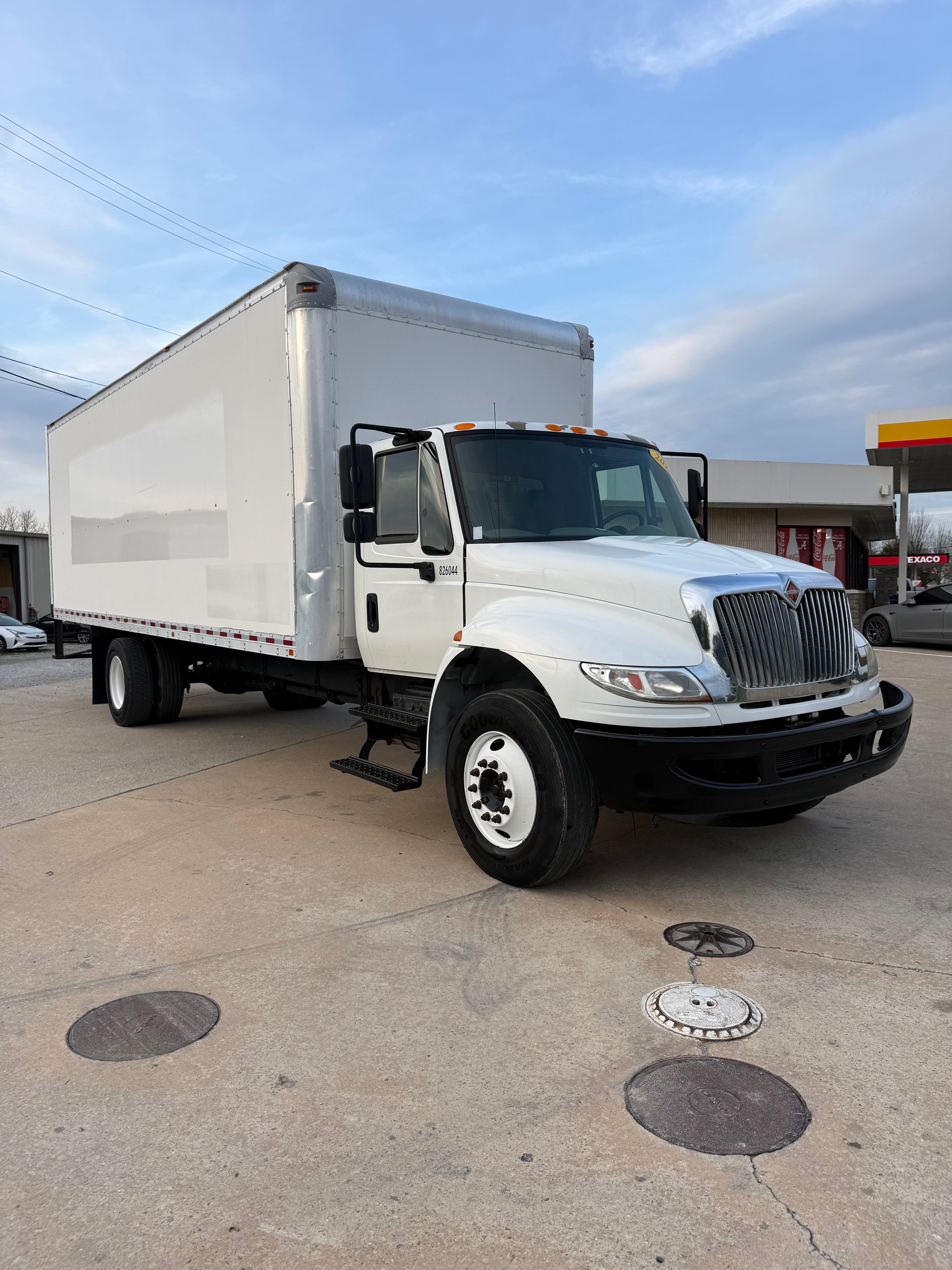 2018 International 4300