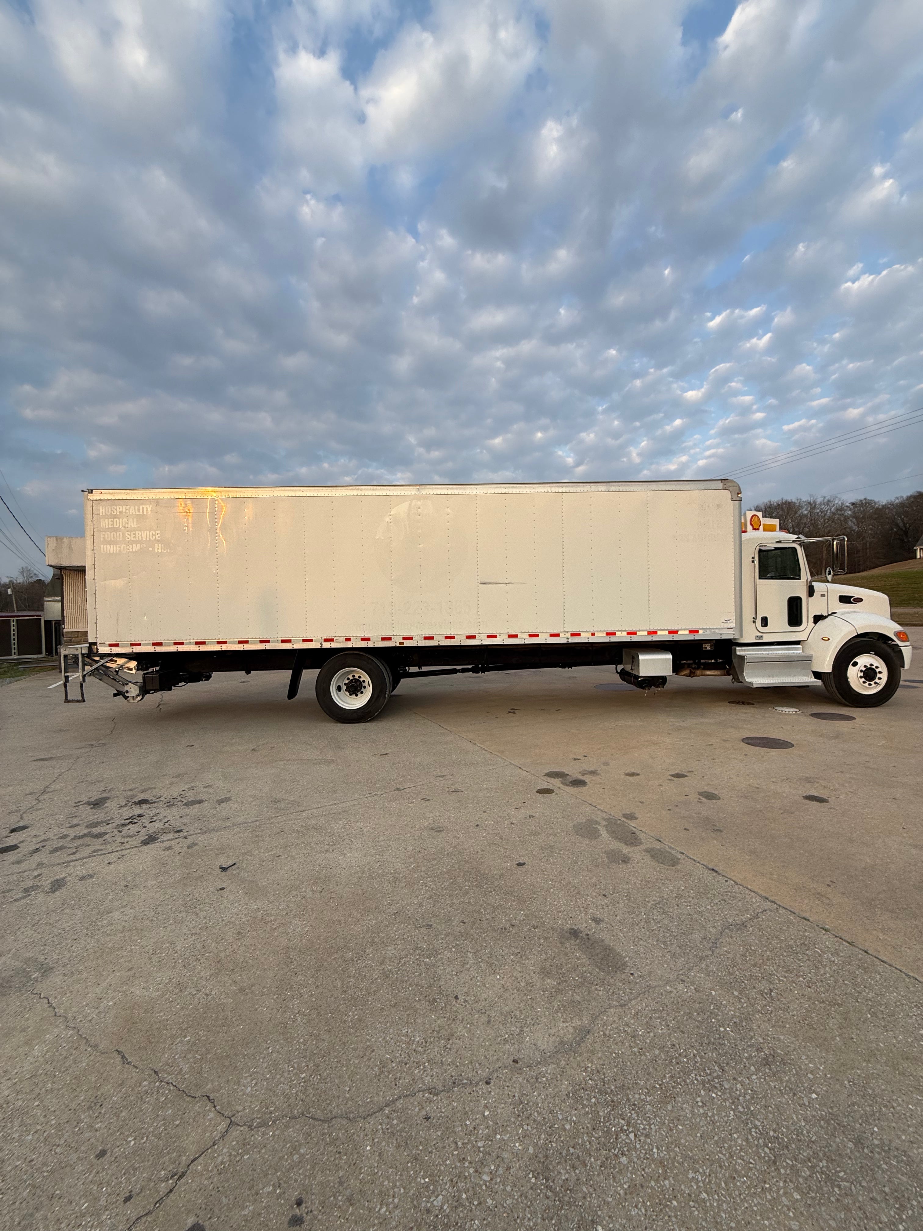 2022 Peterbilt 337 - 235k Miles