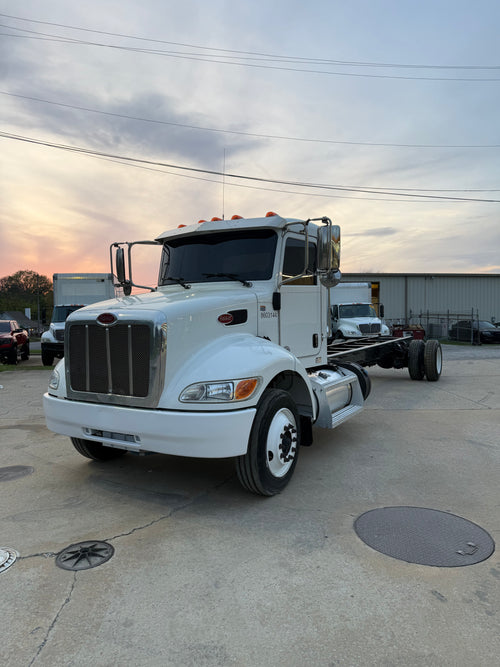 2022 Peterbilt 337 - 218k Miles