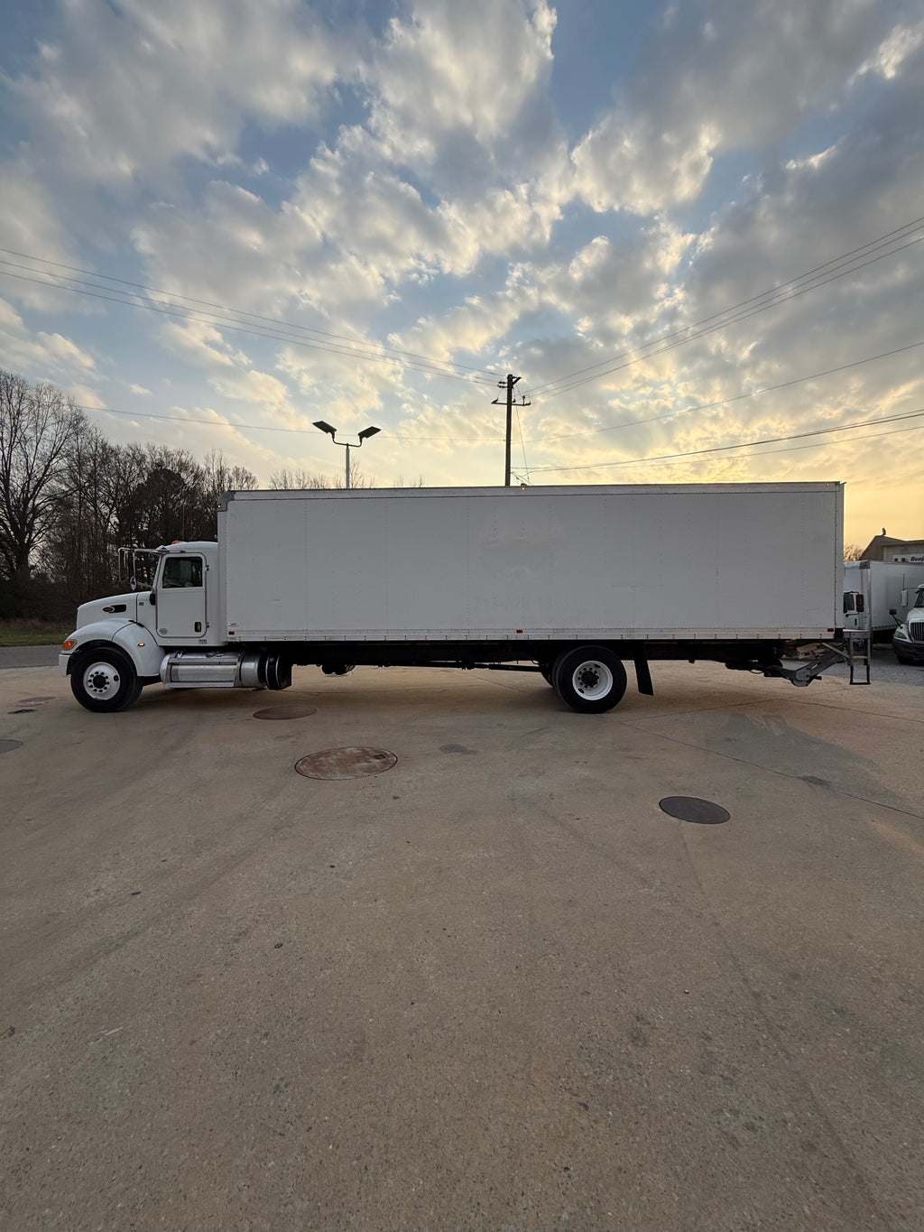 2022 Peterbilt 337 - 235k Miles