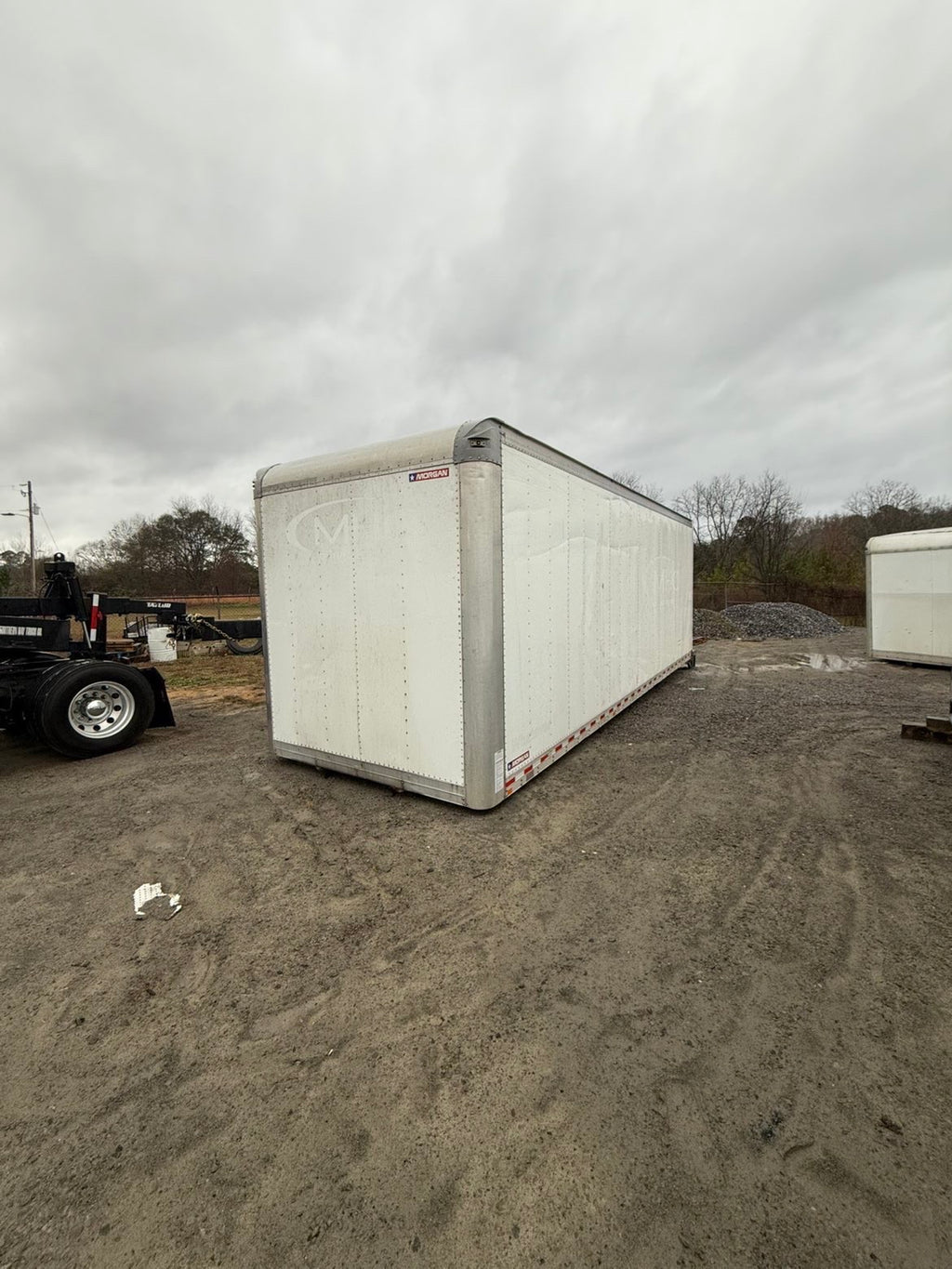 2020 26ft Morgan Box (White)