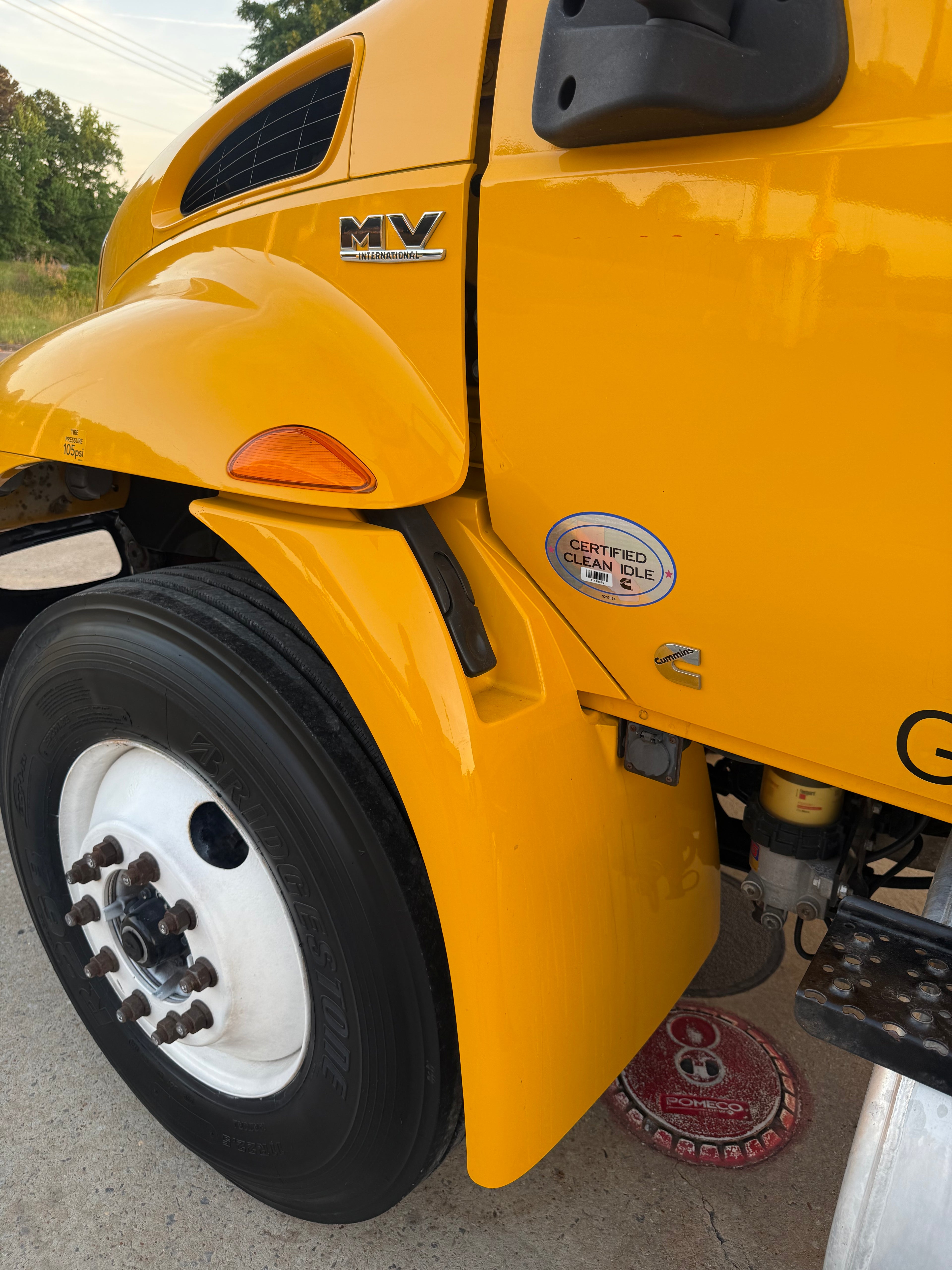 2021 International MV - 253k Miles with Liftgate