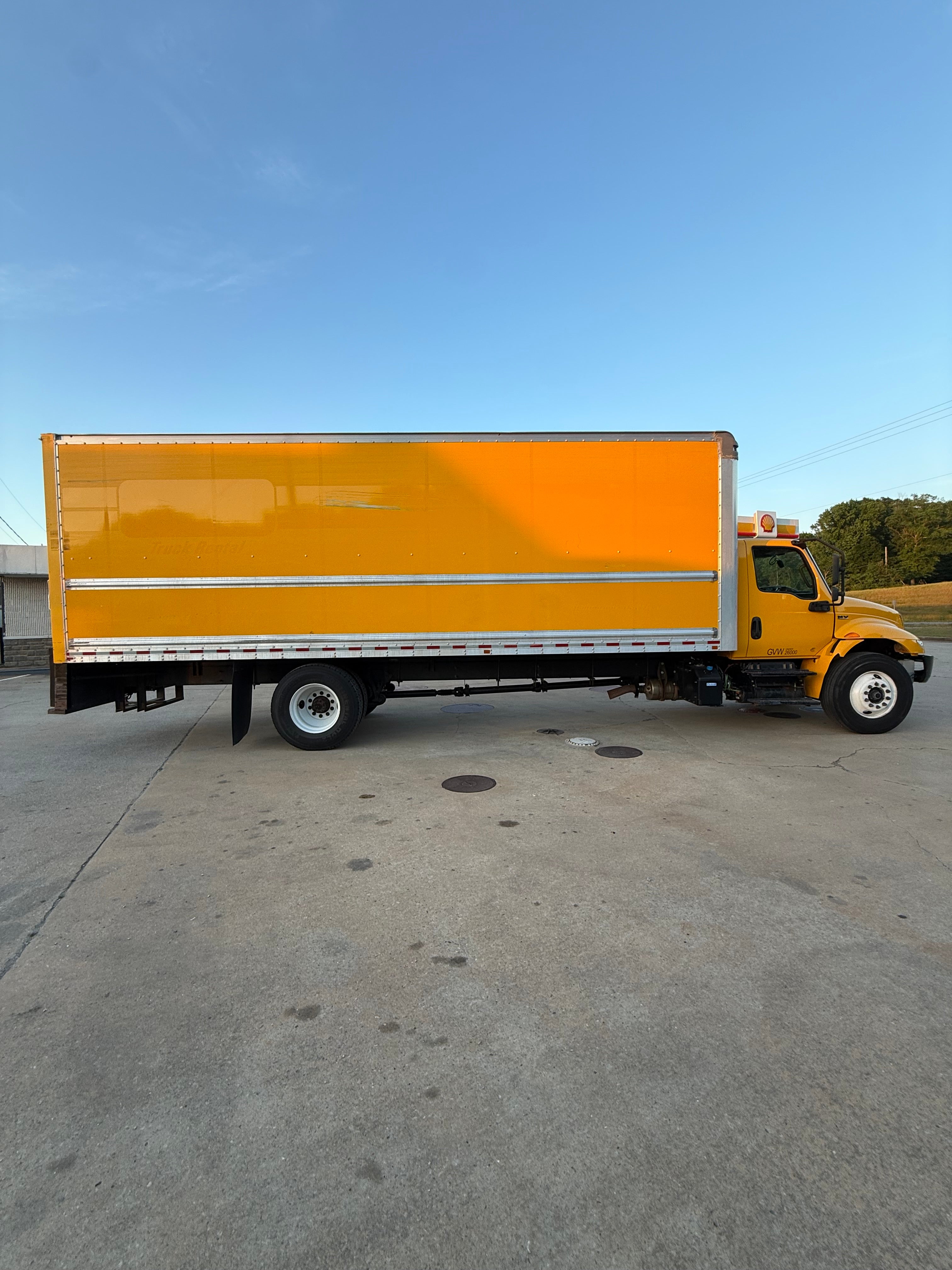 2021 International MV - 253k Miles with Liftgate