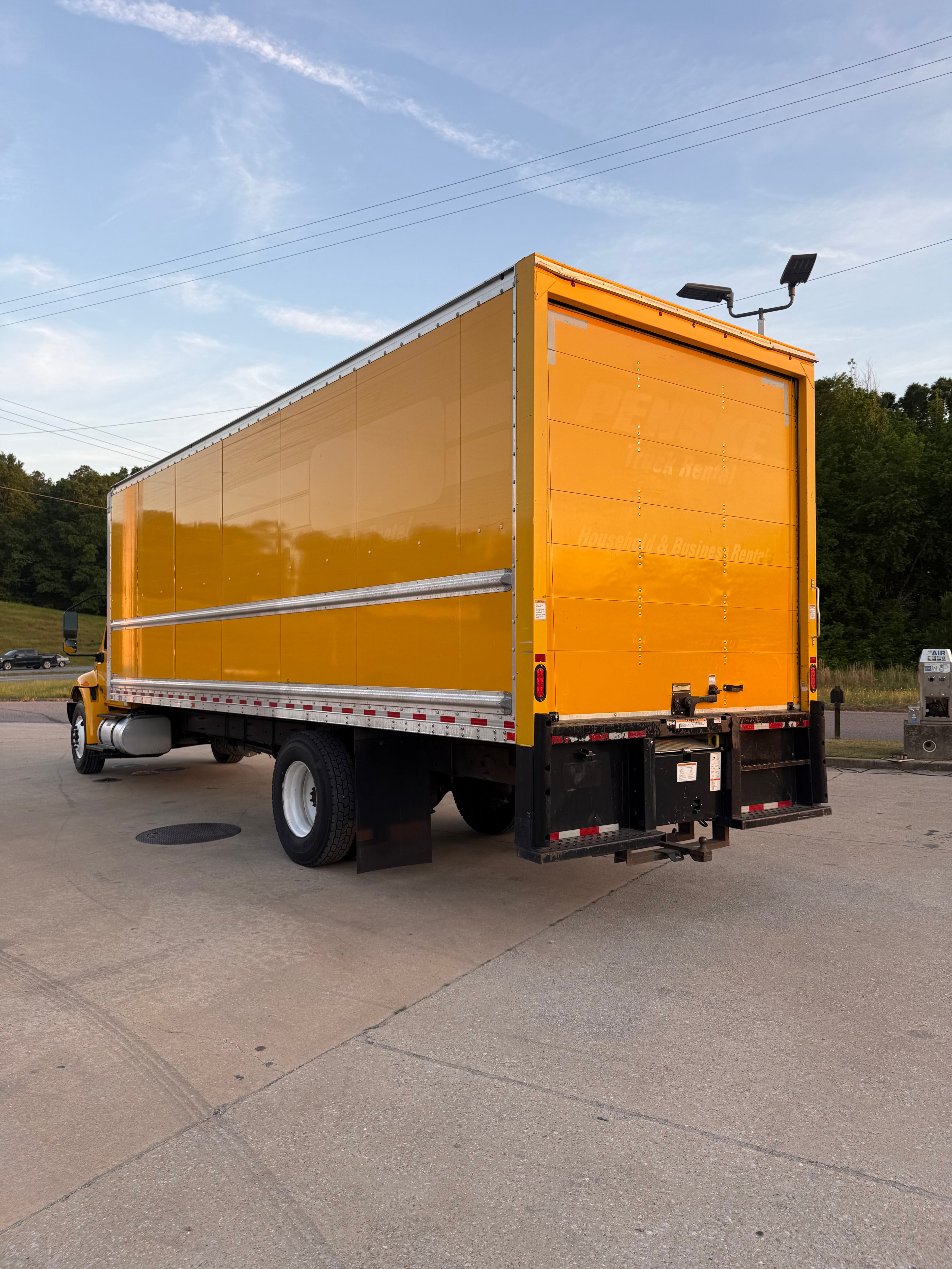 2021 International MV - 253k Miles with Liftgate